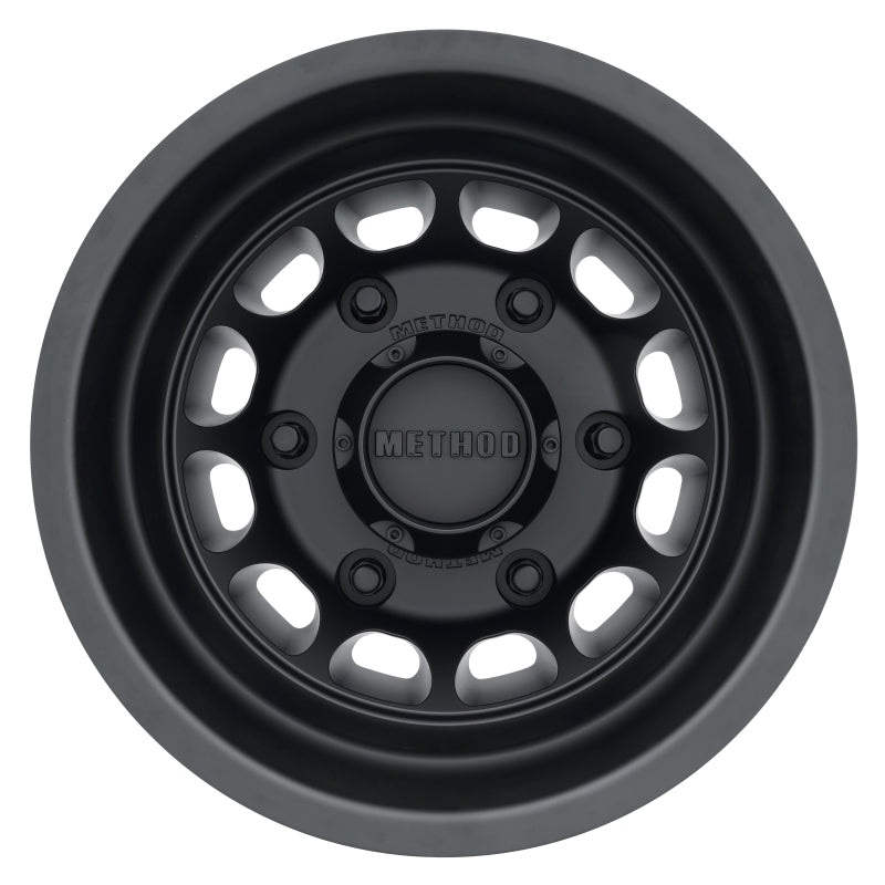 Method MR901 – REAR 16×5.5 -138mm Offset 6×205 161.04mm CB Matte Black Wheel