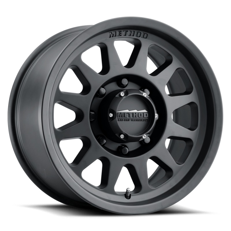 Method MR704 HD 17×9 18mm Offset 8×180 130.81mm CB Matte Black Wheel
