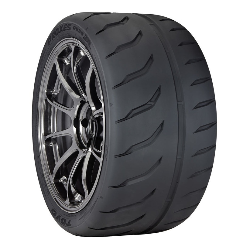 Toyo Proxes R888R Tire – 235/40ZR18 95Y