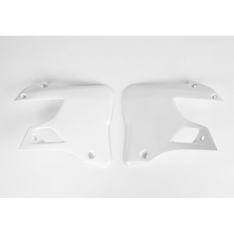 UFO Plastics Radiator Covers – White YA02898046