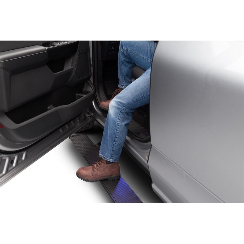 AMP Research 2007-2017 Mercedes-Benz Sprinter PowerStep – Black